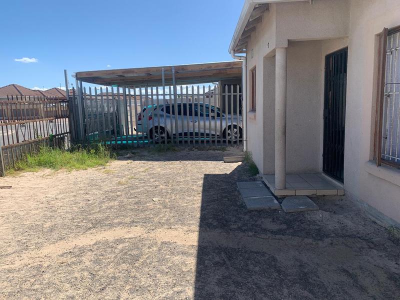 2 Bedroom Property for Sale in Delft Western Cape